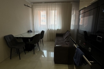 2-к квартира, 60 м², 14/19 эт.